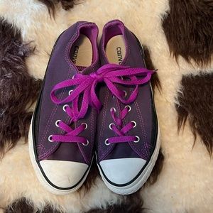 Converse kids shoe
